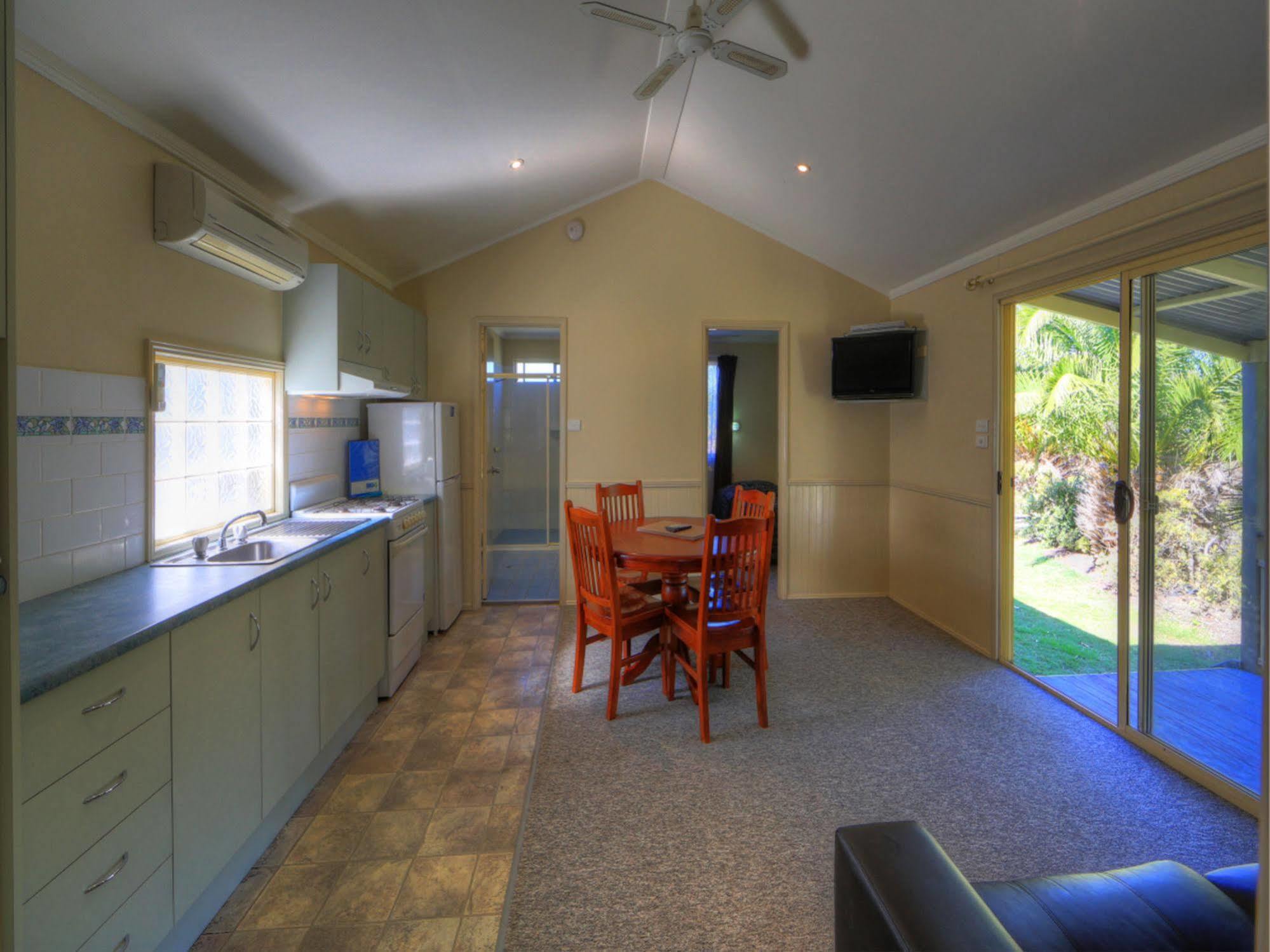 Big4 Karuah Jetty Holiday Park ภายนอก รูปภาพ